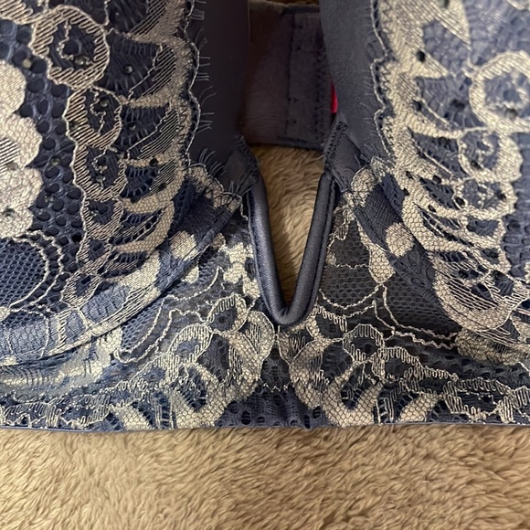 32DD La Senza Padded Bra, Beyond Sexy Line - Picture 5 of 5